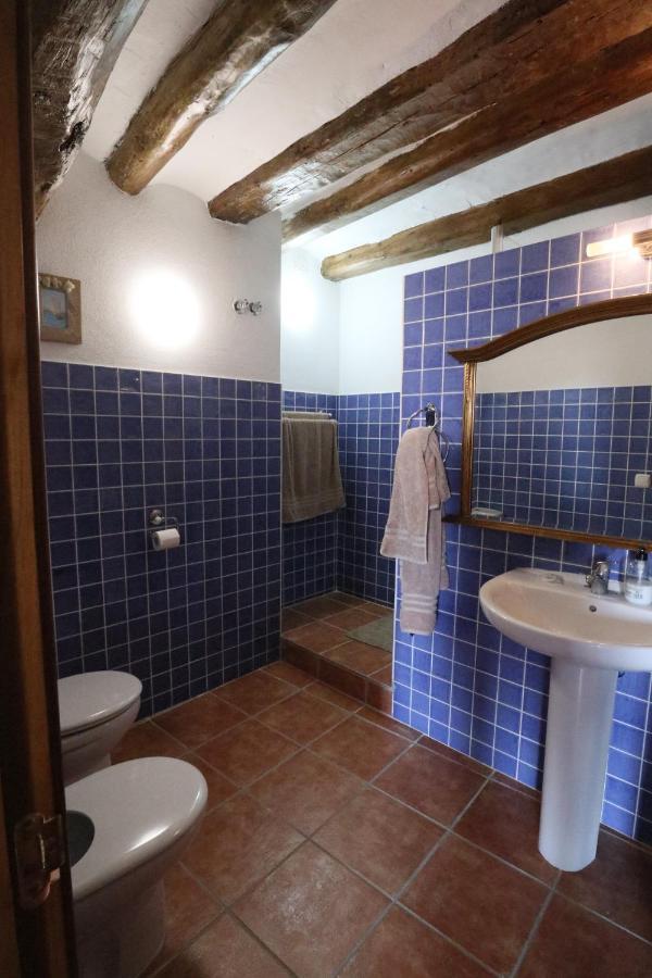 Casa Amparo Bed & Breakfast San Martín de Unx Exterior photo